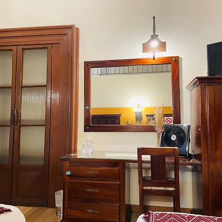 Hotel Historia Морелия Екстериор снимка